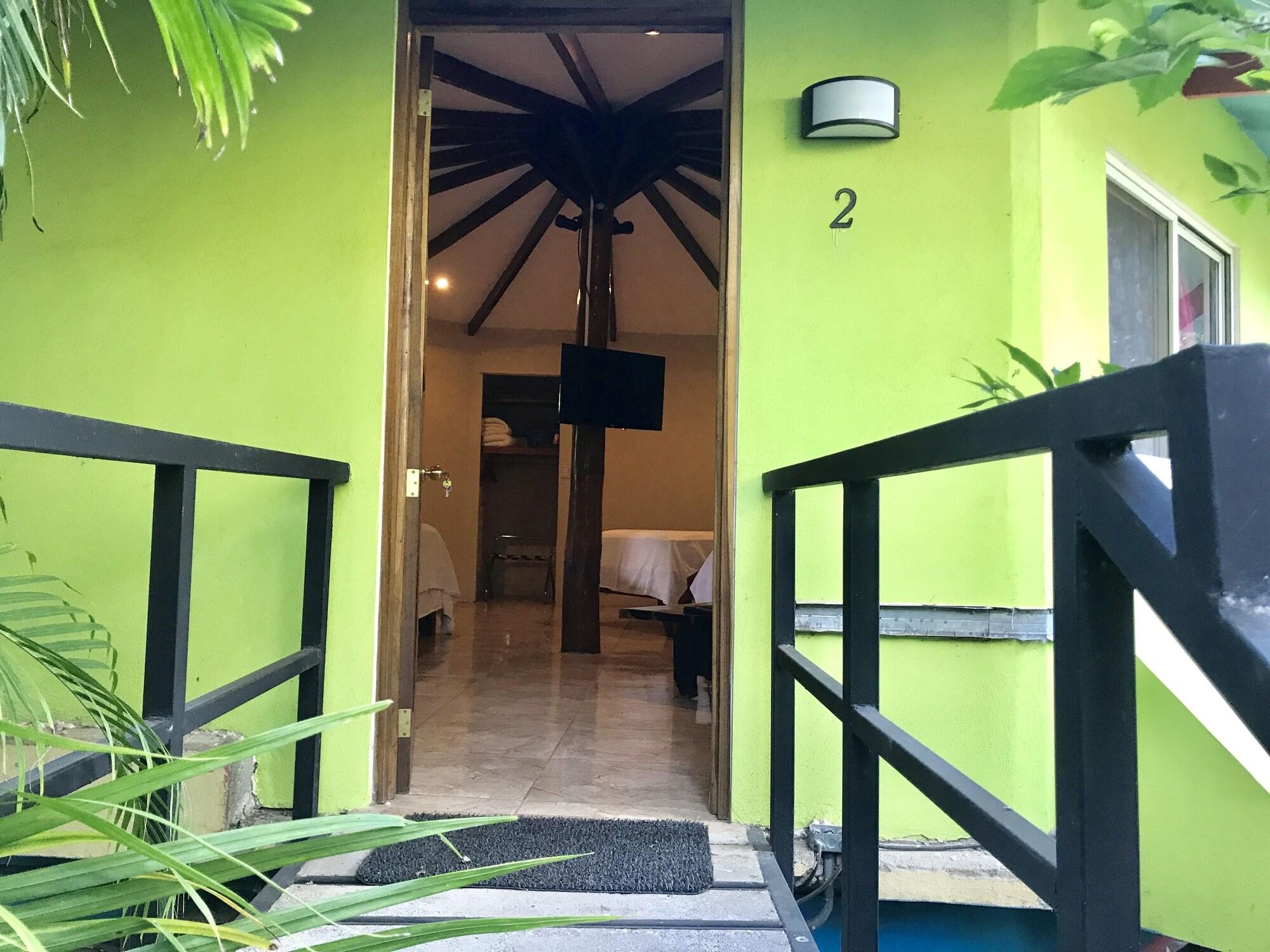Tamarindo Village Hotel מראה חיצוני תמונה